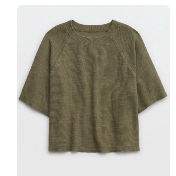 AERIE LIGHTWEIGHT RIBBED SHORT SLEEVE SHIRT SIZE: M COLOR: WASHED OLIVE - Picture 3 of 4
